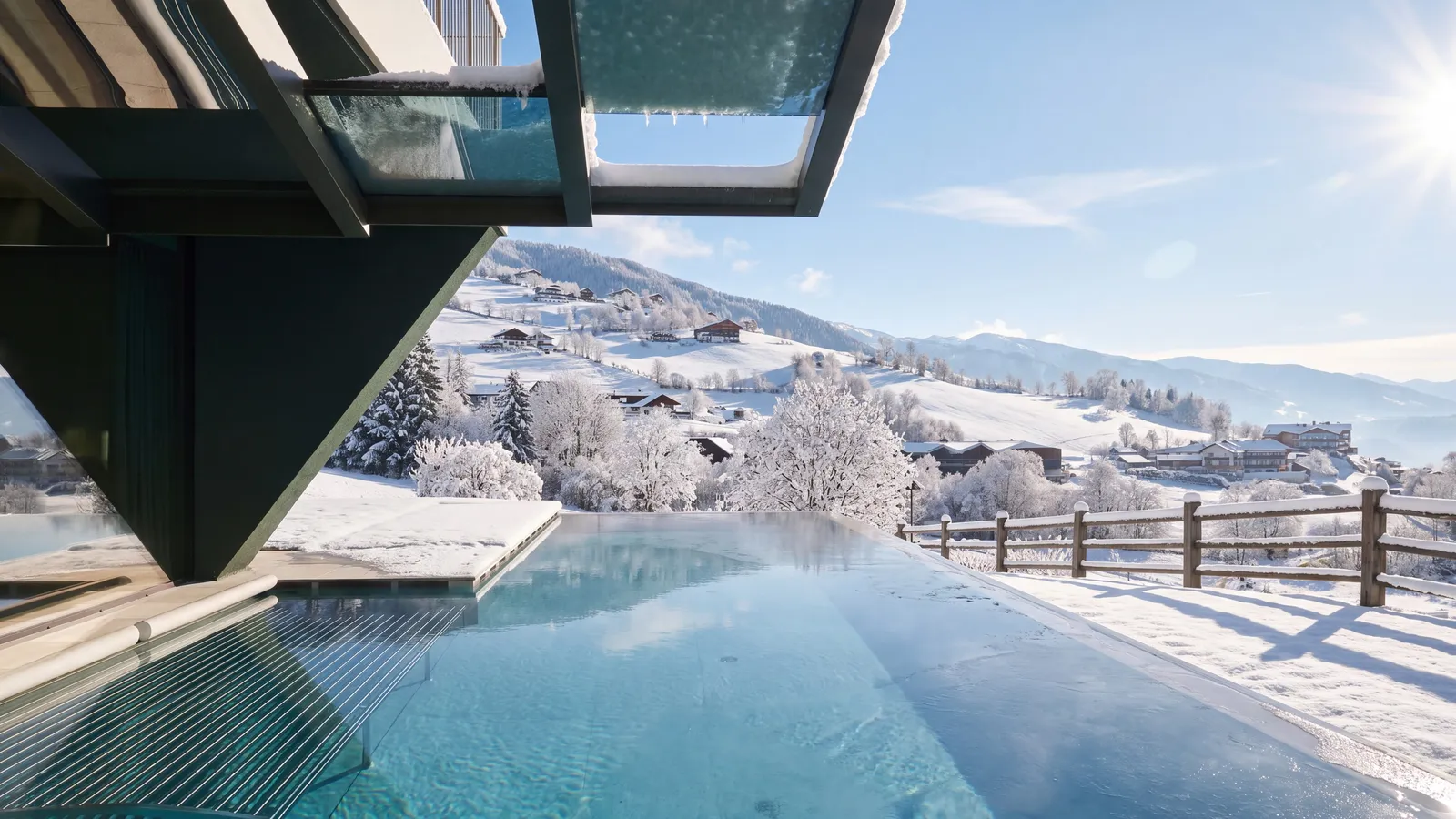 Infinitypool mit Dolomitenblick